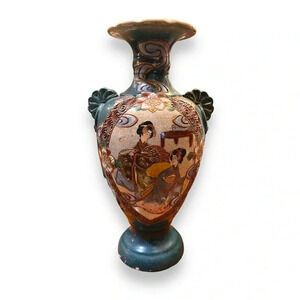 Early 20th Century Japanese Earthenware Moriage Vase